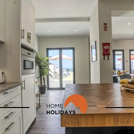#285 Vista Do Mar By Holidays Tatil Evi